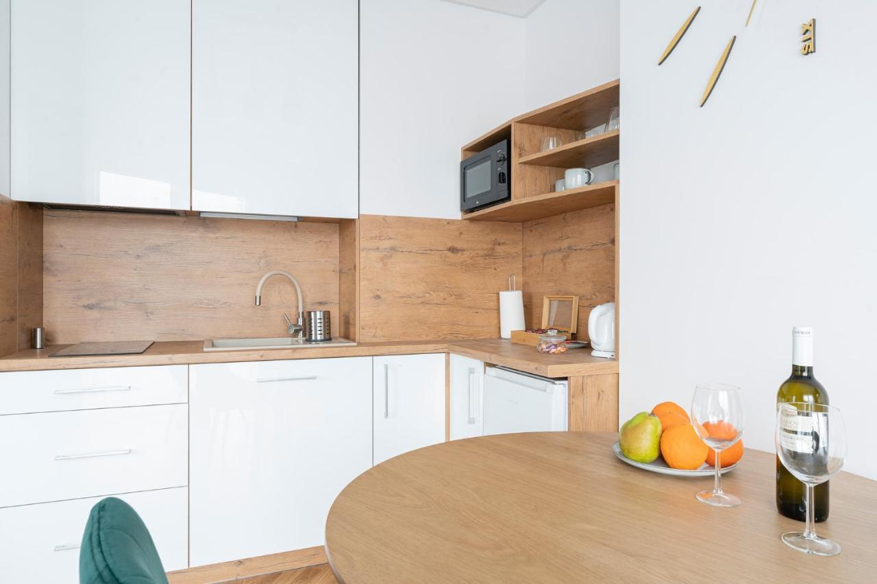 Apartamenty Wola Tower Warsaw Luaran gambar