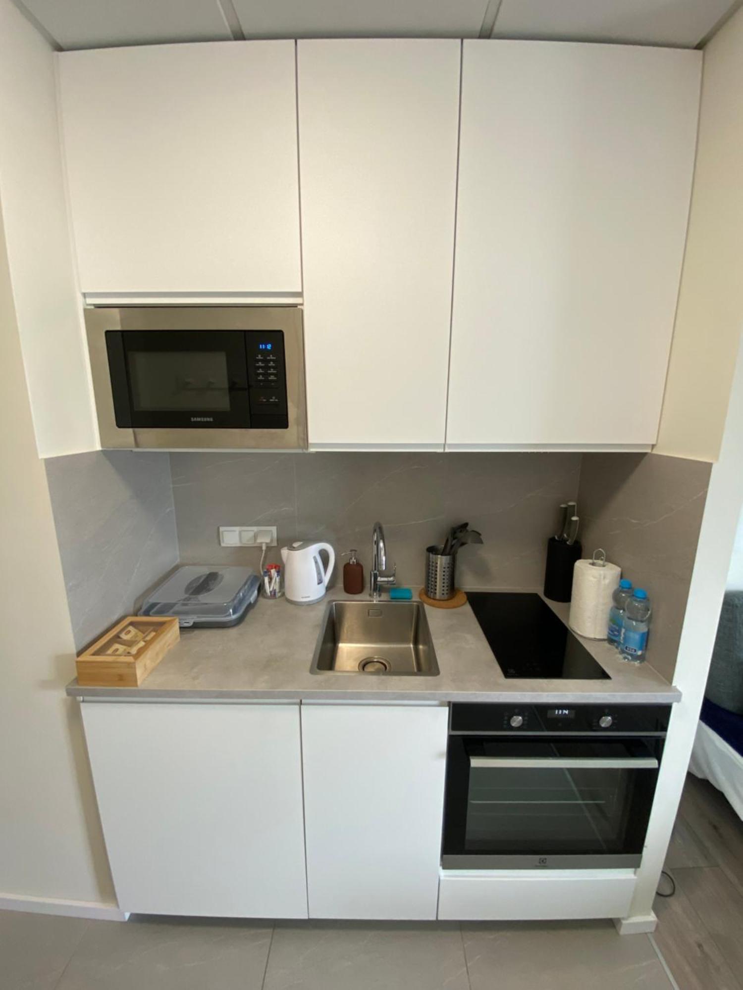 Apartamenty Wola Tower Warsaw Luaran gambar