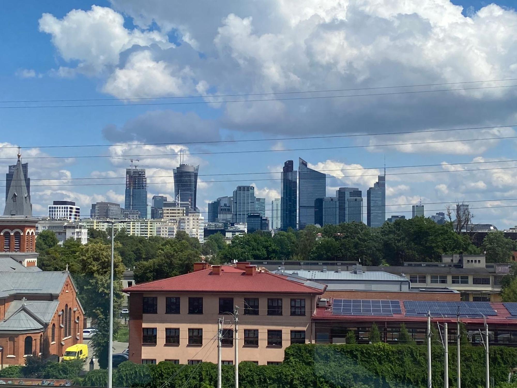 Apartamenty Wola Tower Warsaw Luaran gambar