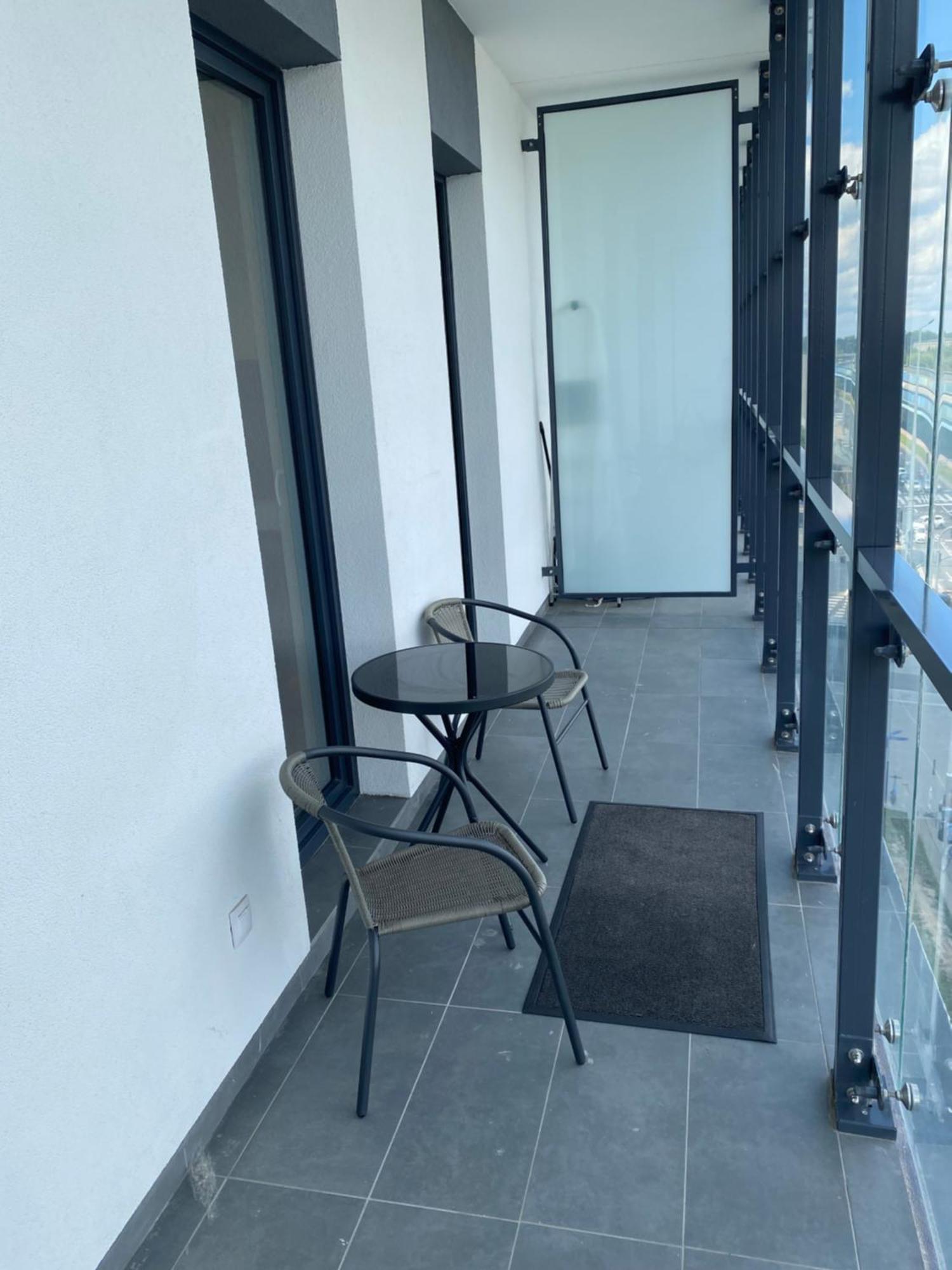 Apartamenty Wola Tower Warsaw Luaran gambar