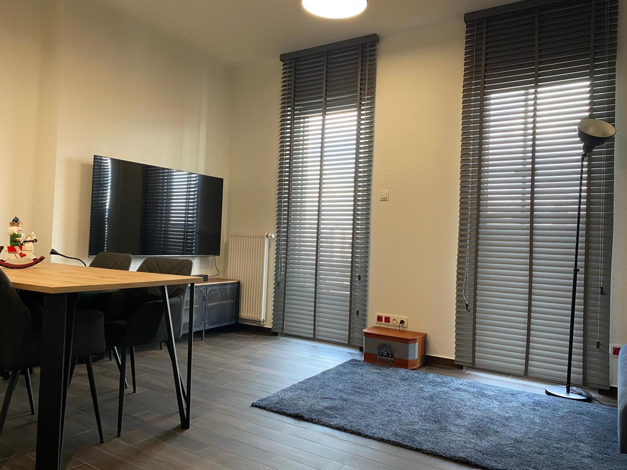 Apartamenty Wola Tower Warsaw Luaran gambar