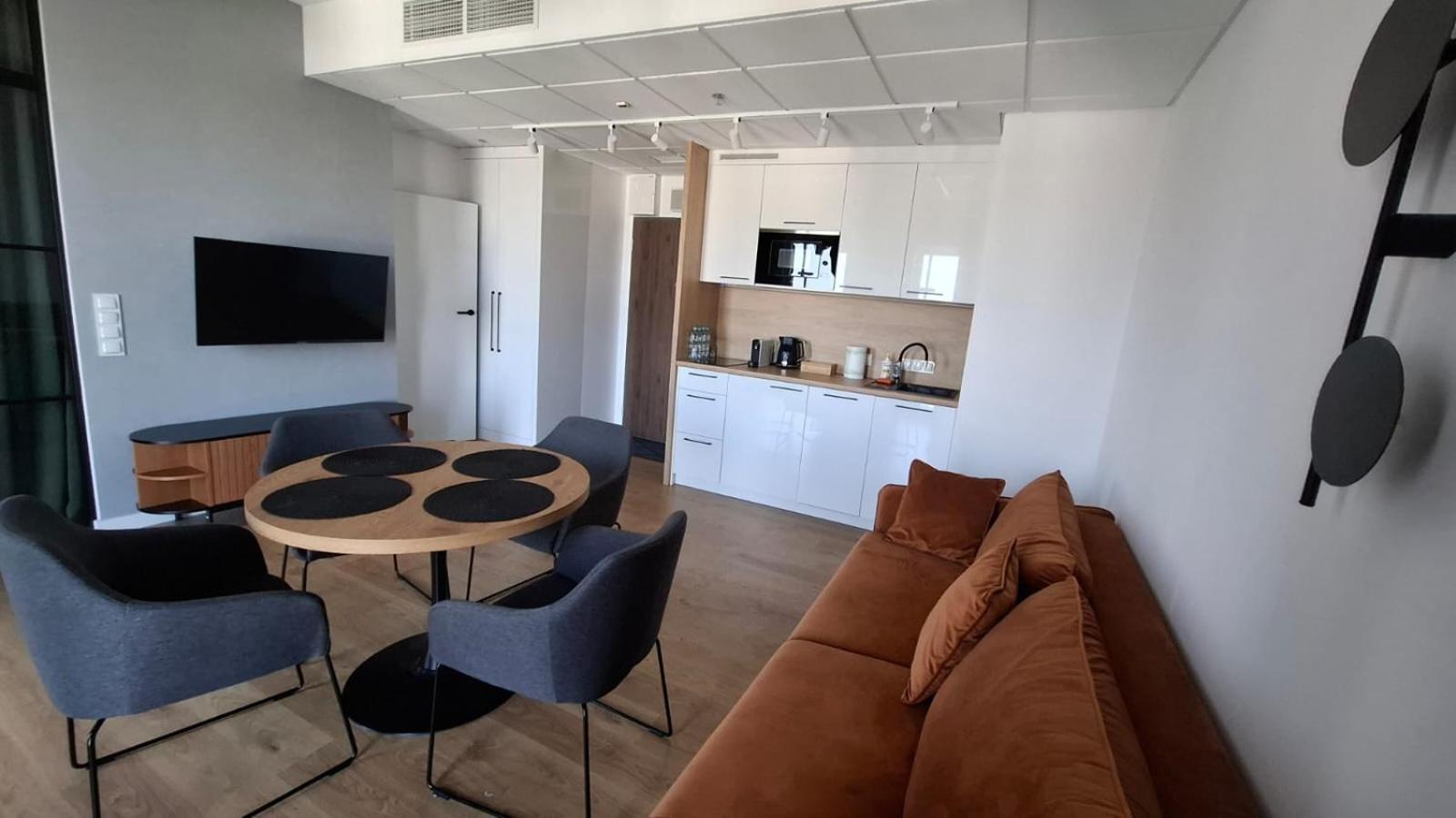 Apartamenty Wola Tower Warsaw Luaran gambar