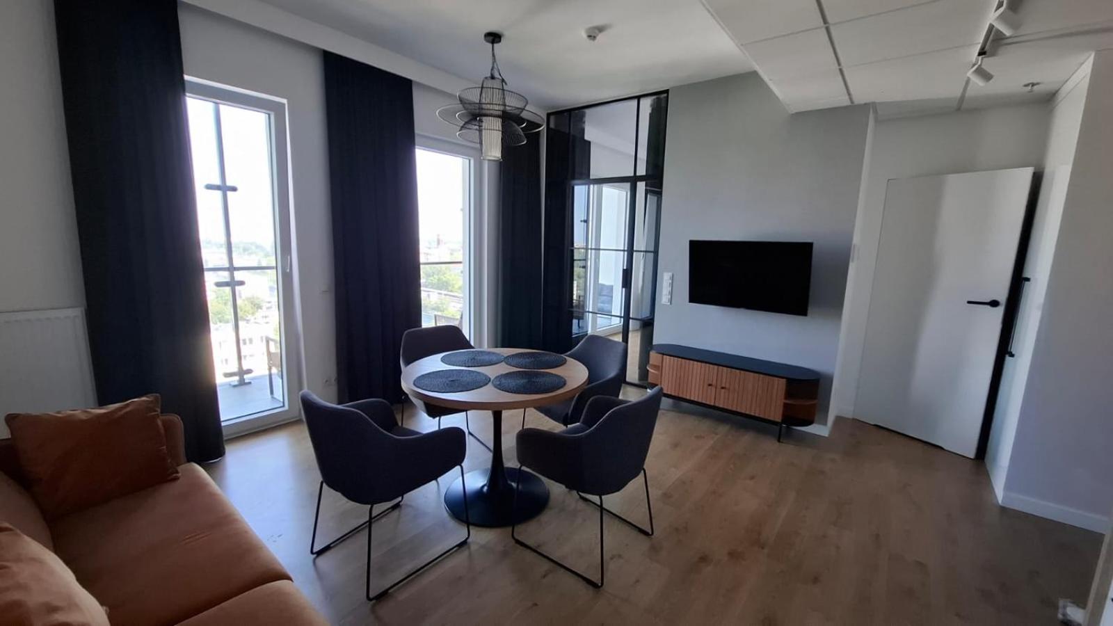 Apartamenty Wola Tower Warsaw Luaran gambar