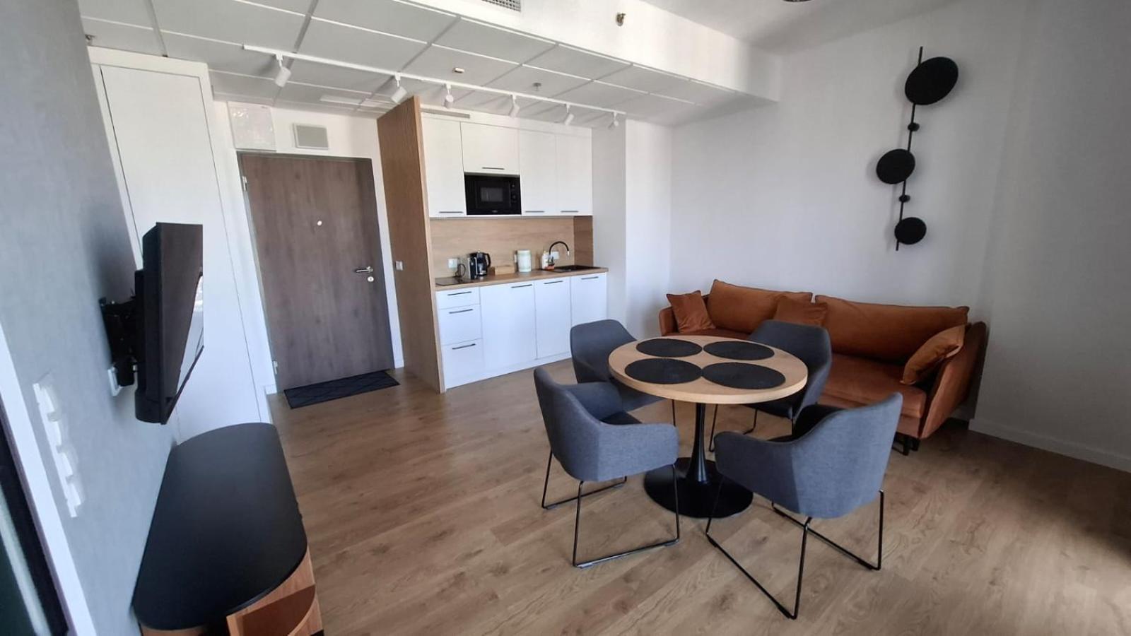 Apartamenty Wola Tower Warsaw Luaran gambar